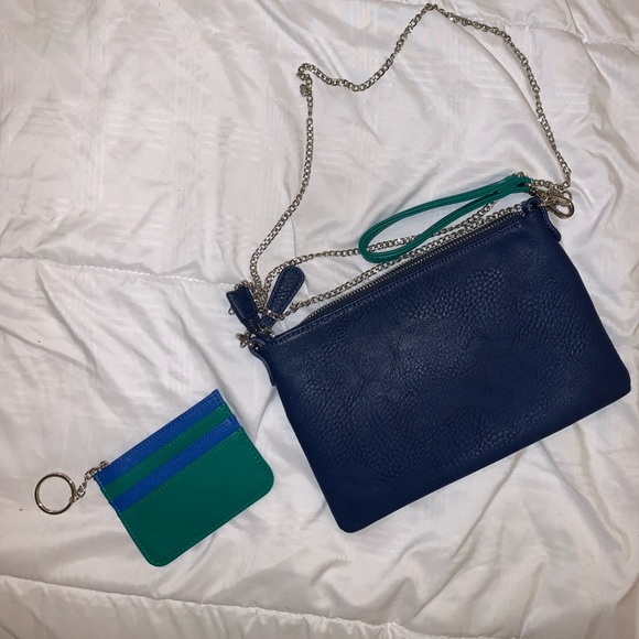 Green/Blue Cross Body w Matching Card Holder💚💙 - Picture 3 of 3